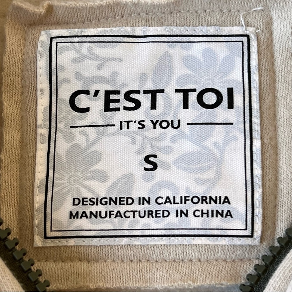 C’EST TOI hoodie jacket size small. - Picture 3 of 8